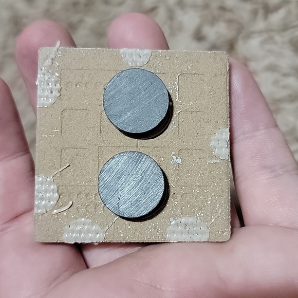 Snowman Face Tile Magnet – Handmade – Winter Holiday Decor - Picture 2 of 2